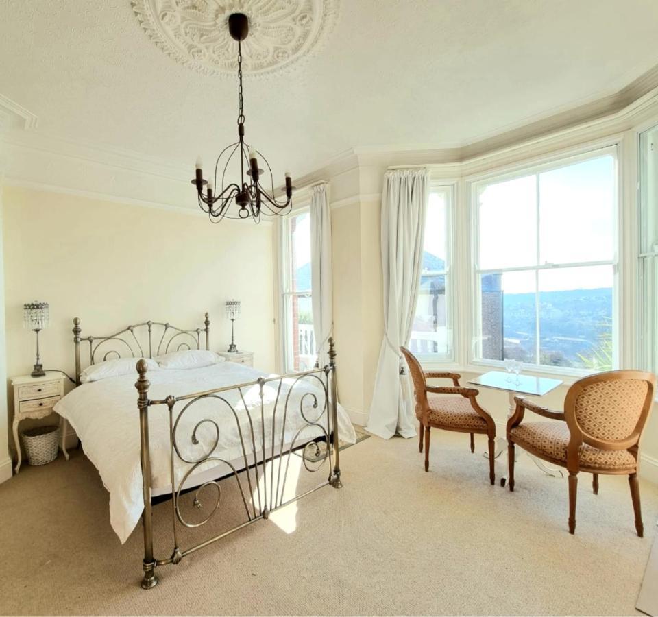 West Hill Retreat Edwardian Balcony Ensuite With Room Served Breakfast & Free Parking Гастингс Экстерьер фото
